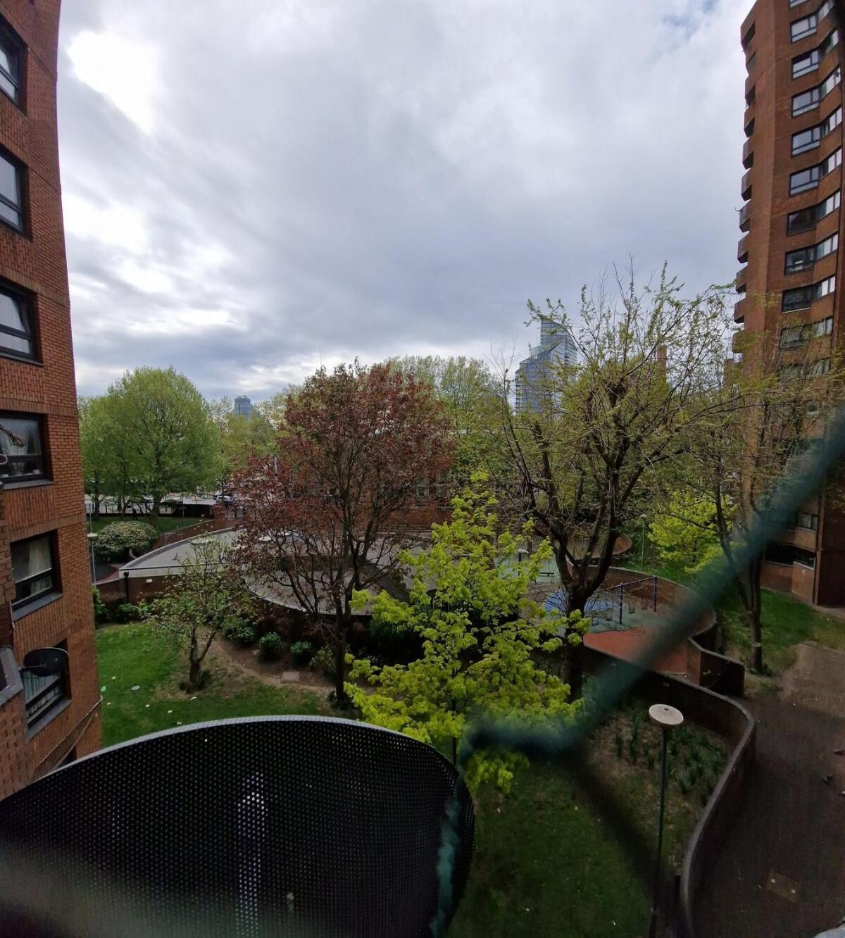 New Listing- 2 Bedroom Riverside Chelsea *